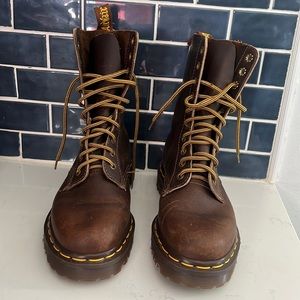 Vintage Dr Martens AW4 size 4 brown leather.  Made in England